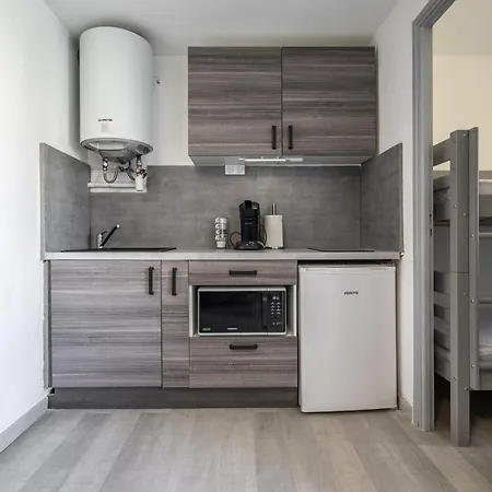 Studio A Proximite Des Commerces Et Activites - Studio 4 Personnes - Budg 954 アパート アグド